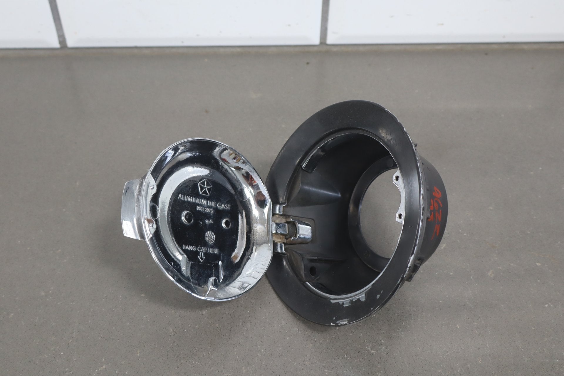 2008-2010 Dodge Challenger Fuel Filler Door Plasti Dip Chrome