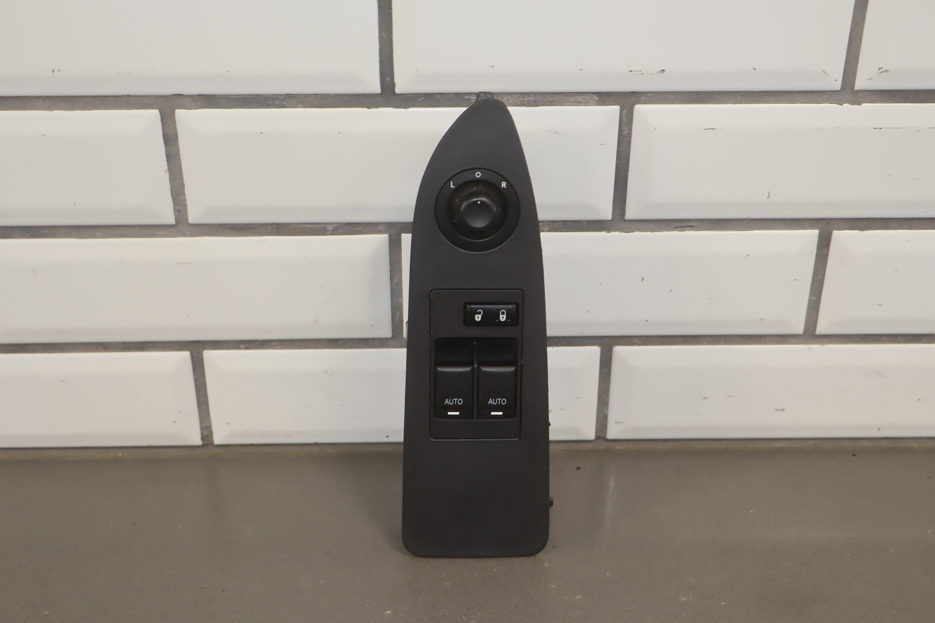 2008-2010 Dodge Challenger Left Front Window Switch OEM