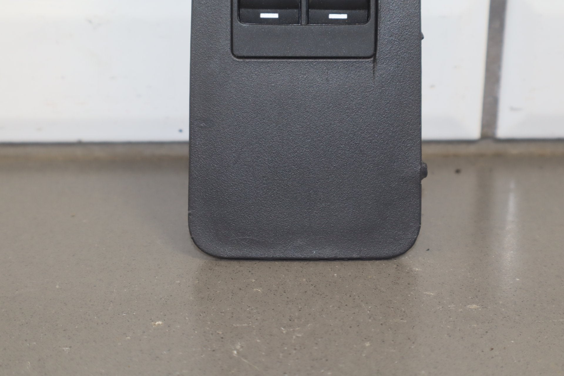 2008-2010 Dodge Challenger Left Front Window Switch OEM
