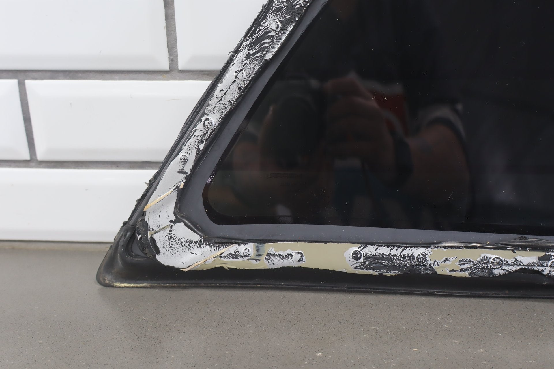 2008-2010 Dodge Challenger Left Quarter Window OEM