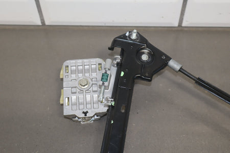 2008-2010 Dodge Challenger Right Front Door Regulator OEM