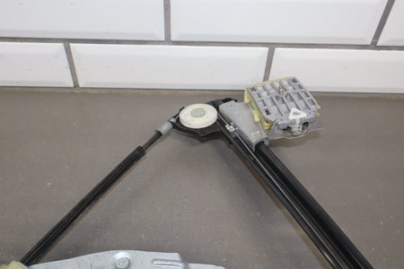 2008-2010 Dodge Challenger Right Front Door Regulator OEM