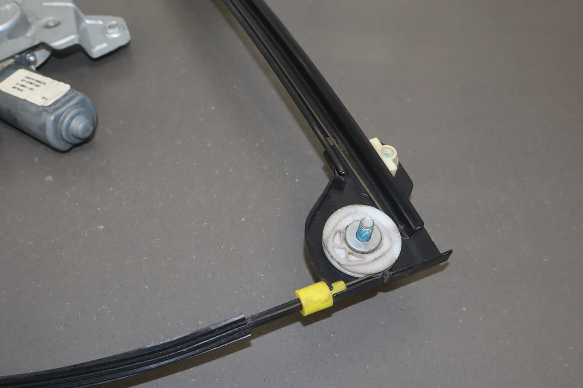 2008-2010 Dodge Challenger Right Front Door Regulator OEM