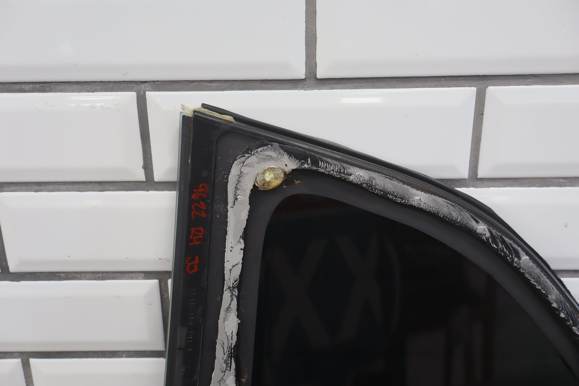2008-2010 Dodge Challenger Right Quarter Window OEM