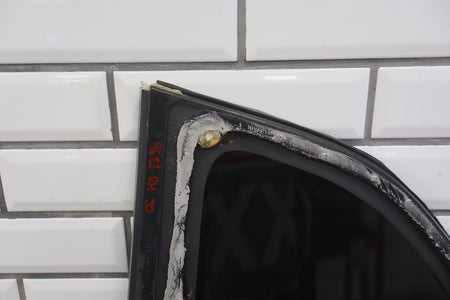 2008-2010 Dodge Challenger Right Quarter Window OEM
