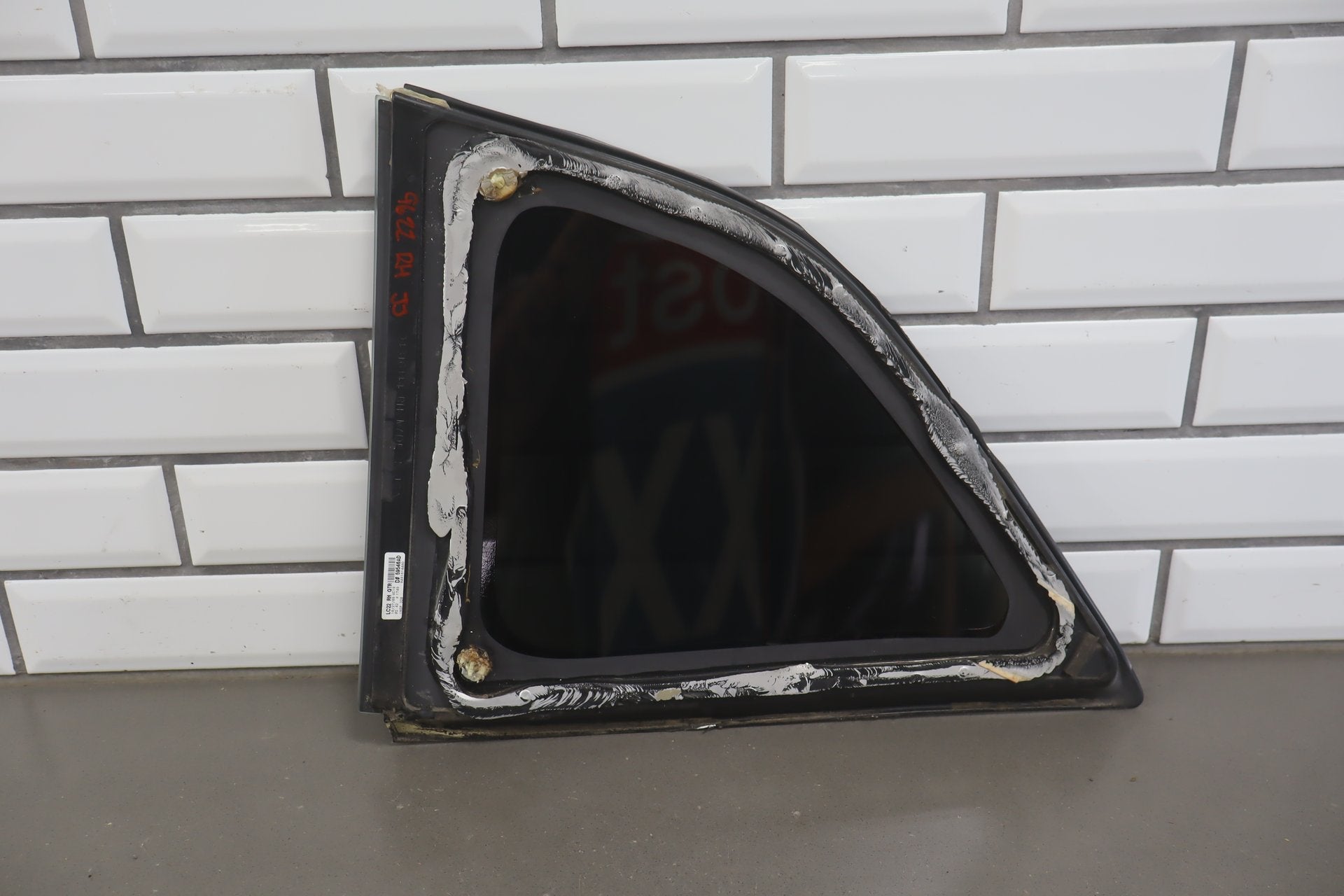 2008-2010 Dodge Challenger Right Quarter Window OEM