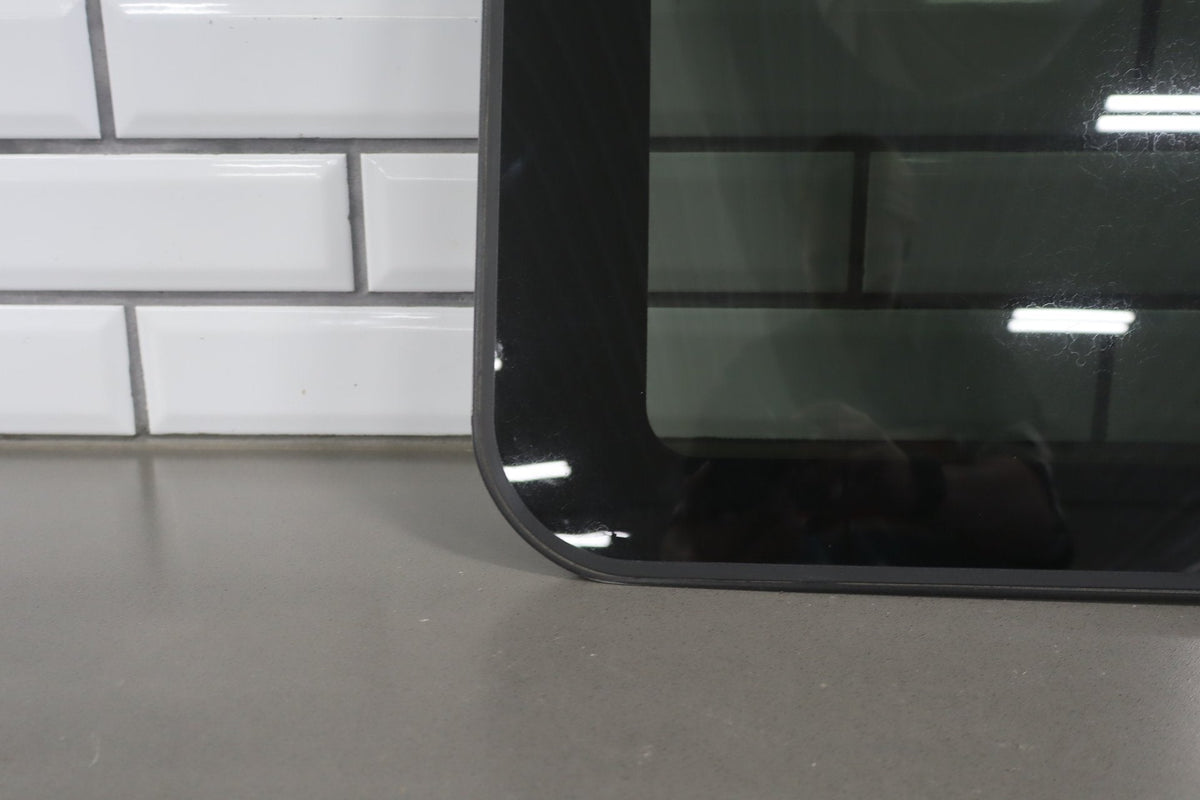 2008-2010 Dodge Challenger Roof Glass OEM