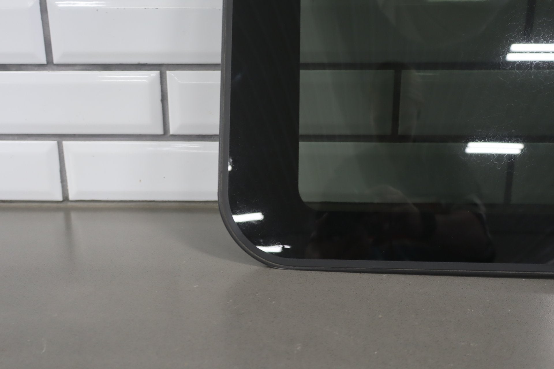2008-2010 Dodge Challenger Roof Glass OEM