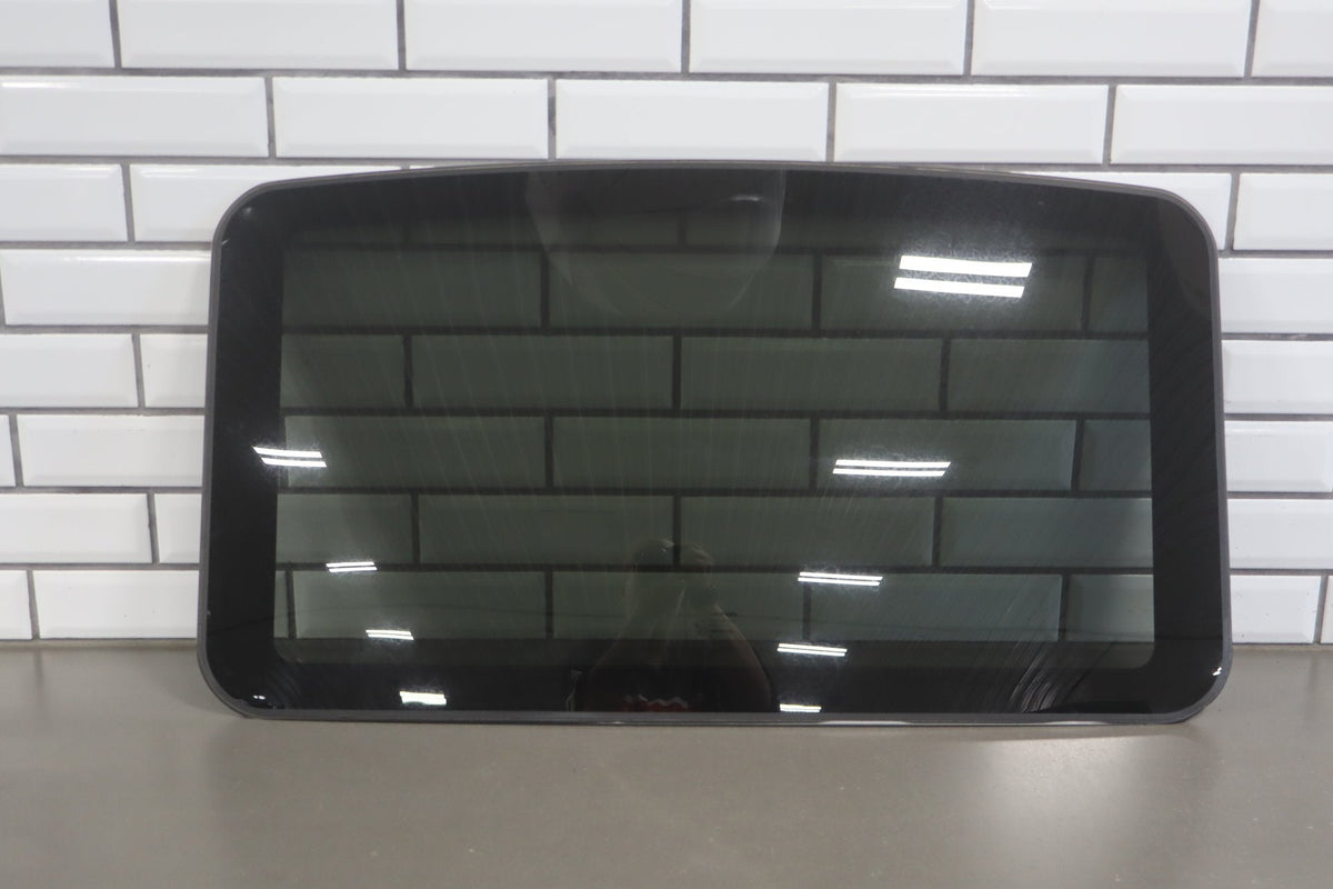 2008-2010 Dodge Challenger Roof Glass OEM