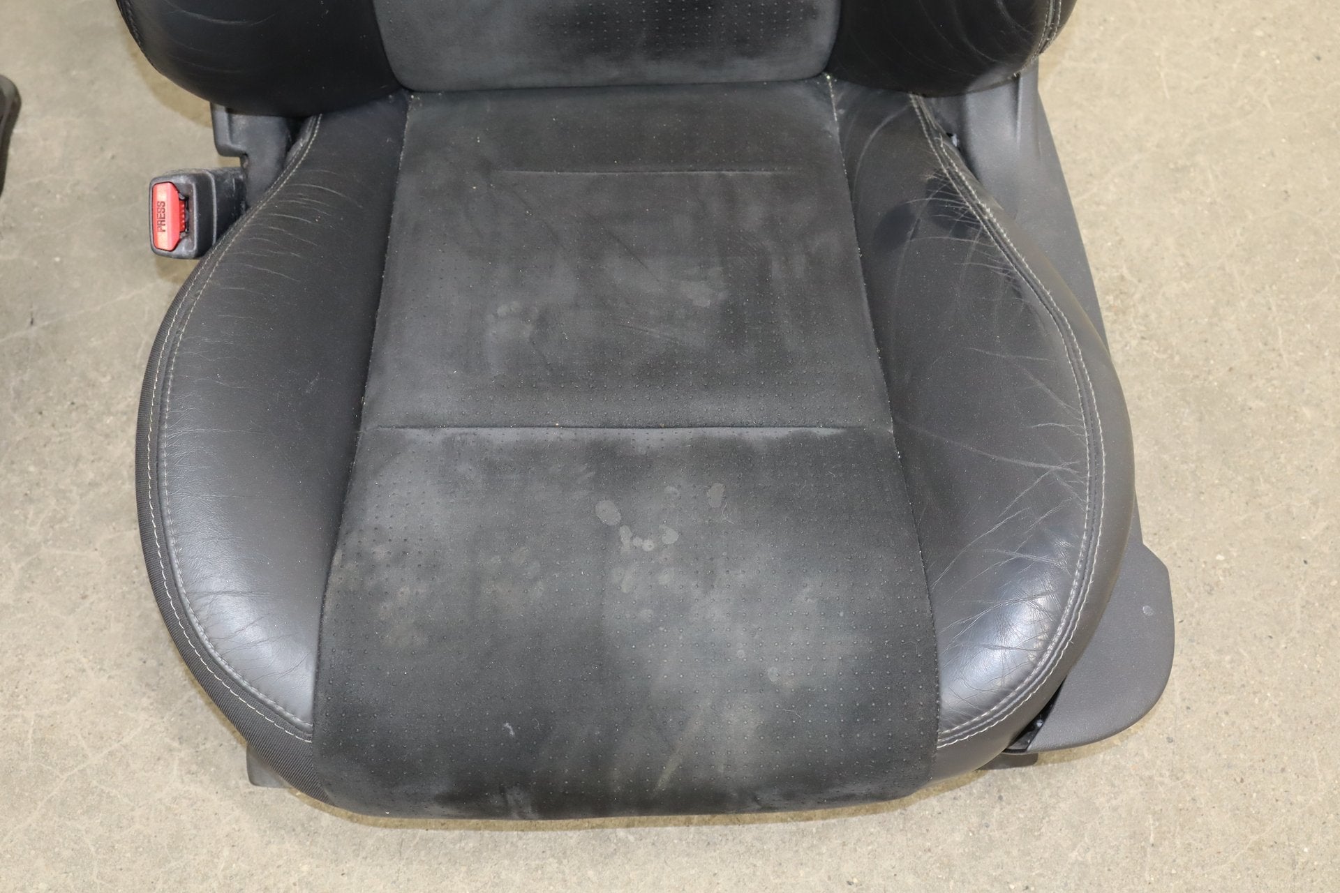 2008-2010 Dodge Challenger SRT8 Leather Seats Set Front/Rear OEM