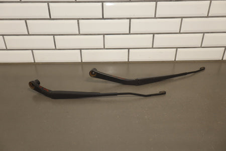 2008-2010 Dodge Challenger SRT8 Wiper Arm Pair