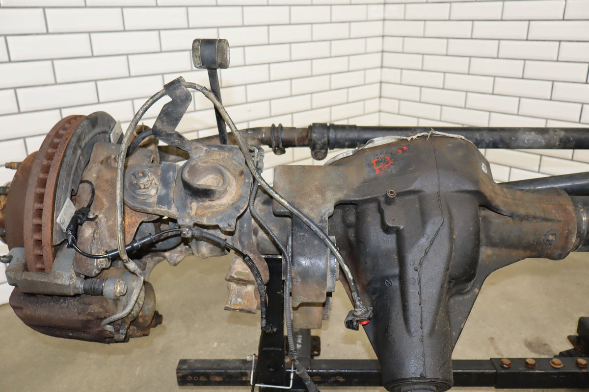 2008-2010 Ford F-250 Super Duty Front Axle Assembly AC3Z3010D OEM 3.73 Ratio