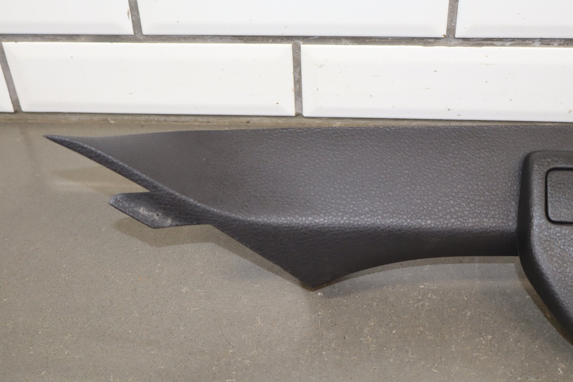 2008-2010 Ford F-250 Super Duty Pair A Pillar Trim Black LS