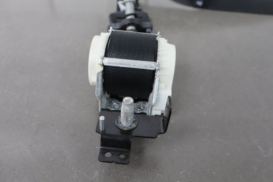 2008 - 2012 Ford F - 250 Super Duty Crew Cab FX4 Left Rear Seat Belt Black 5B