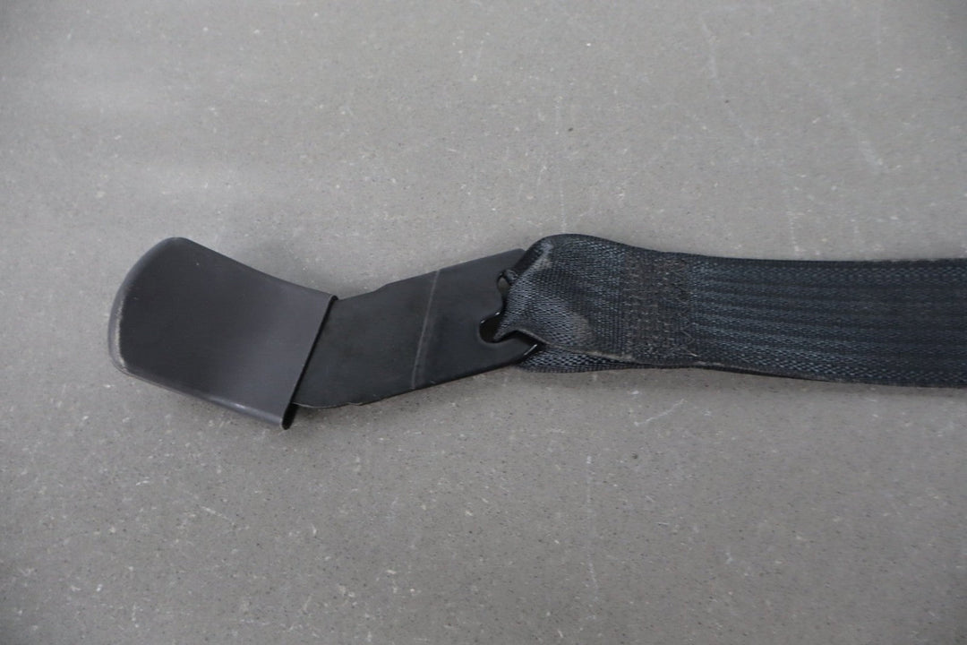 2008 - 2012 Ford F - 250 Super Duty Crew Cab FX4 Left Rear Seat Belt Black 5B