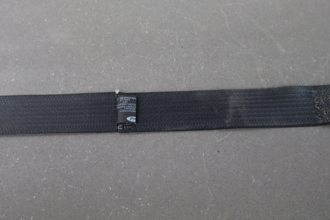 2008 - 2012 Ford F - 250 Super Duty Crew Cab FX4 Right Rear Seat belt Black 5B