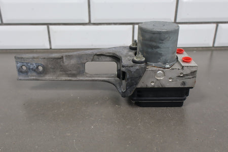 2008-2013 Chevrolet Corvette C6 ABS Brake Unit 25994201