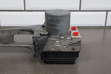 2008-2013 Chevrolet Corvette C6 ABS Brake Unit 25994201