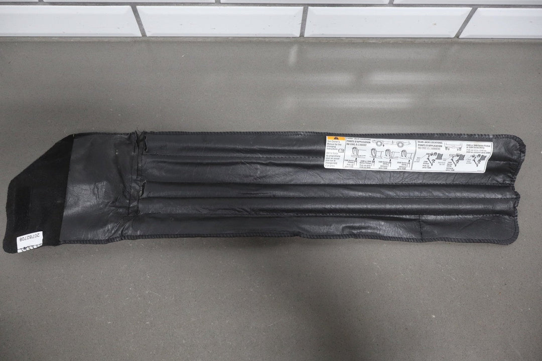 2008 - 2013 Chevrolet Suburban 2500 OEM Jack and Tool Kit GMT900