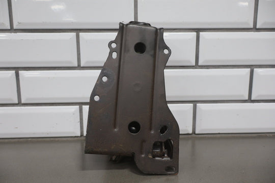 2008 - 2013 Chevrolet Suburban 2500 OEM Jack and Tool Kit GMT900