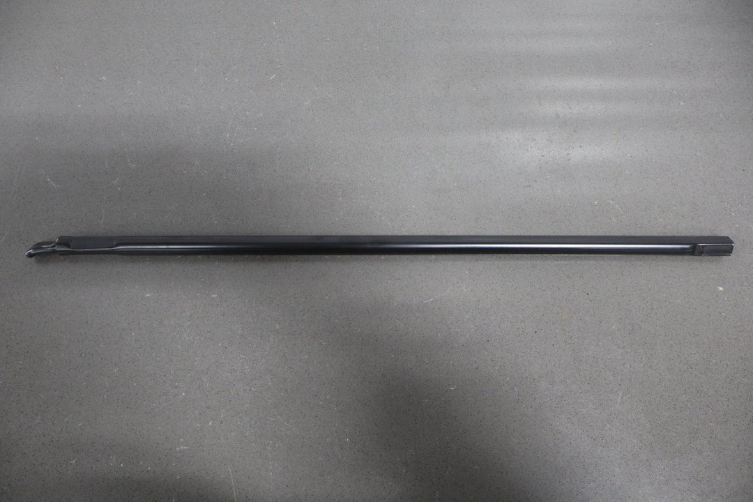 2008 - 2013 Chevrolet Suburban 2500 OEM Jack and Tool Kit GMT900