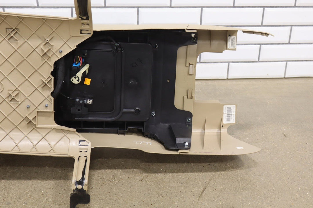 2008 - 2013 Chevrolet Suburban/Tahoe GMT900 Centre Console Light Cashmere OEM