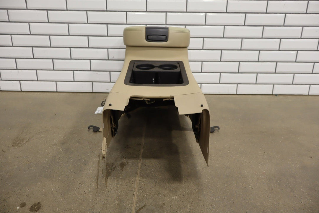 2008 - 2013 Chevrolet Suburban/Tahoe GMT900 Centre Console Light Cashmere OEM