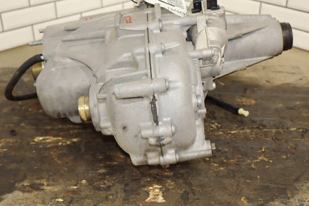2008-2013 Chevrolet Tahoe Transfer Case 24256219 OEM