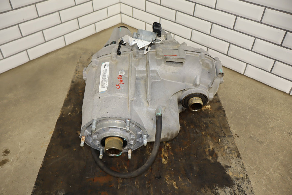 2008-2013 Chevrolet Tahoe Transfer Case 24256219 OEM