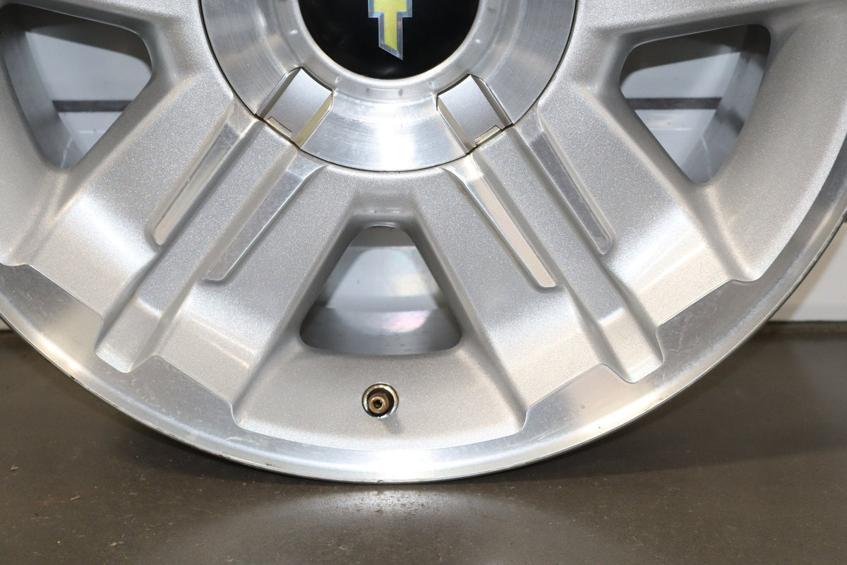 2008-2014 Chevrolet Tahoe Suburban Z71 18" Alloy Wheel 09598055 OEM