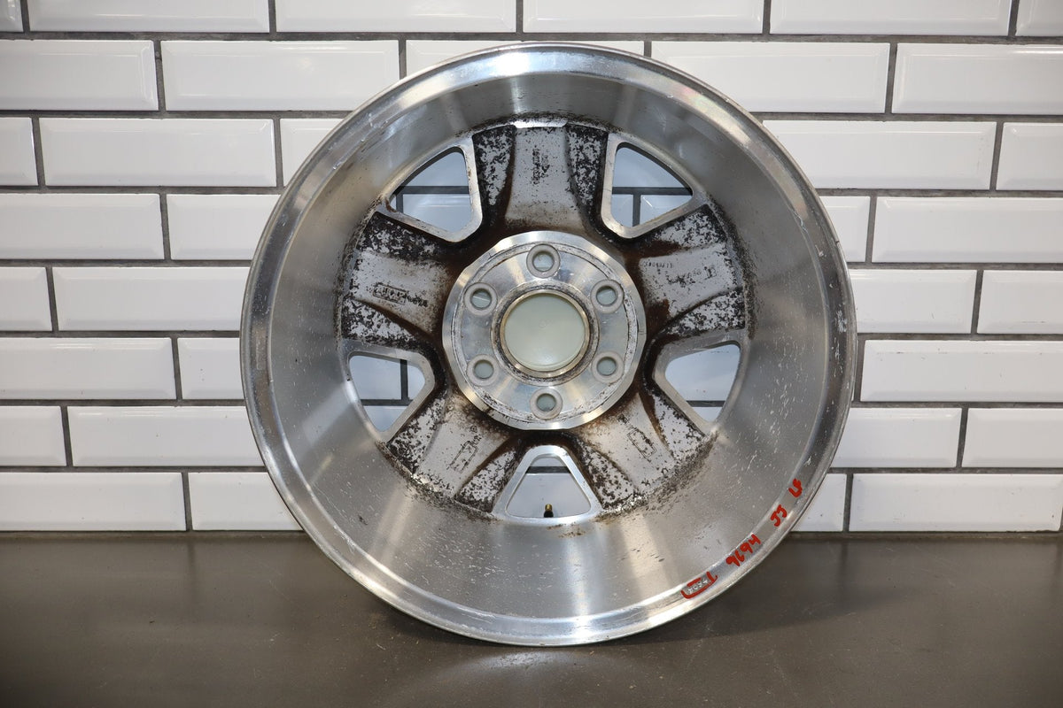 2008-2014 Chevrolet Tahoe Suburban Z71 18" Alloy Wheel 09598055 OEM