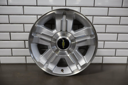 2008-2014 Chevrolet Tahoe Suburban Z71 18" Alloy Wheel 09598055 OEM