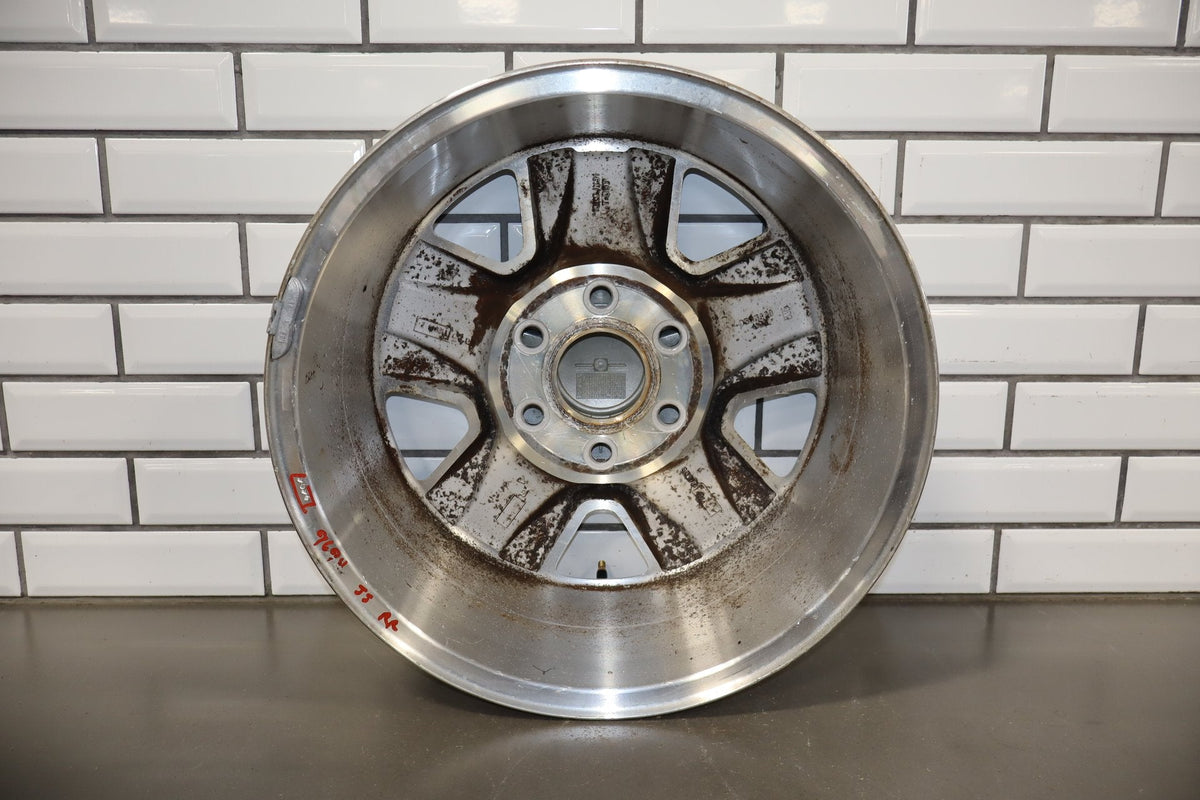 2008-2014 Chevrolet Tahoe Suburban Z71 18" Alloy Wheel 09598055 OEM