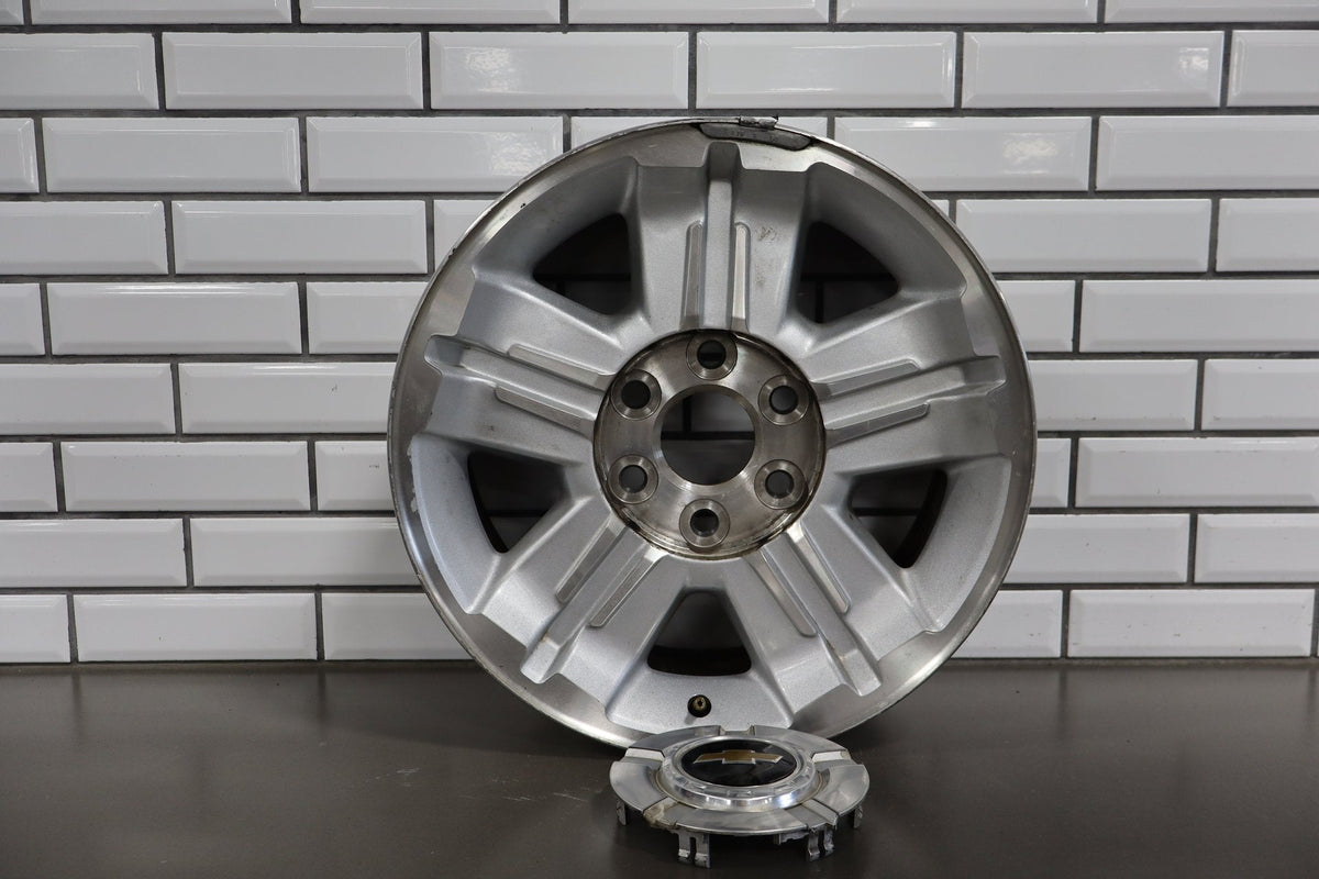2008-2014 Chevrolet Tahoe Suburban Z71 18" Alloy Wheel 09598055 OEM