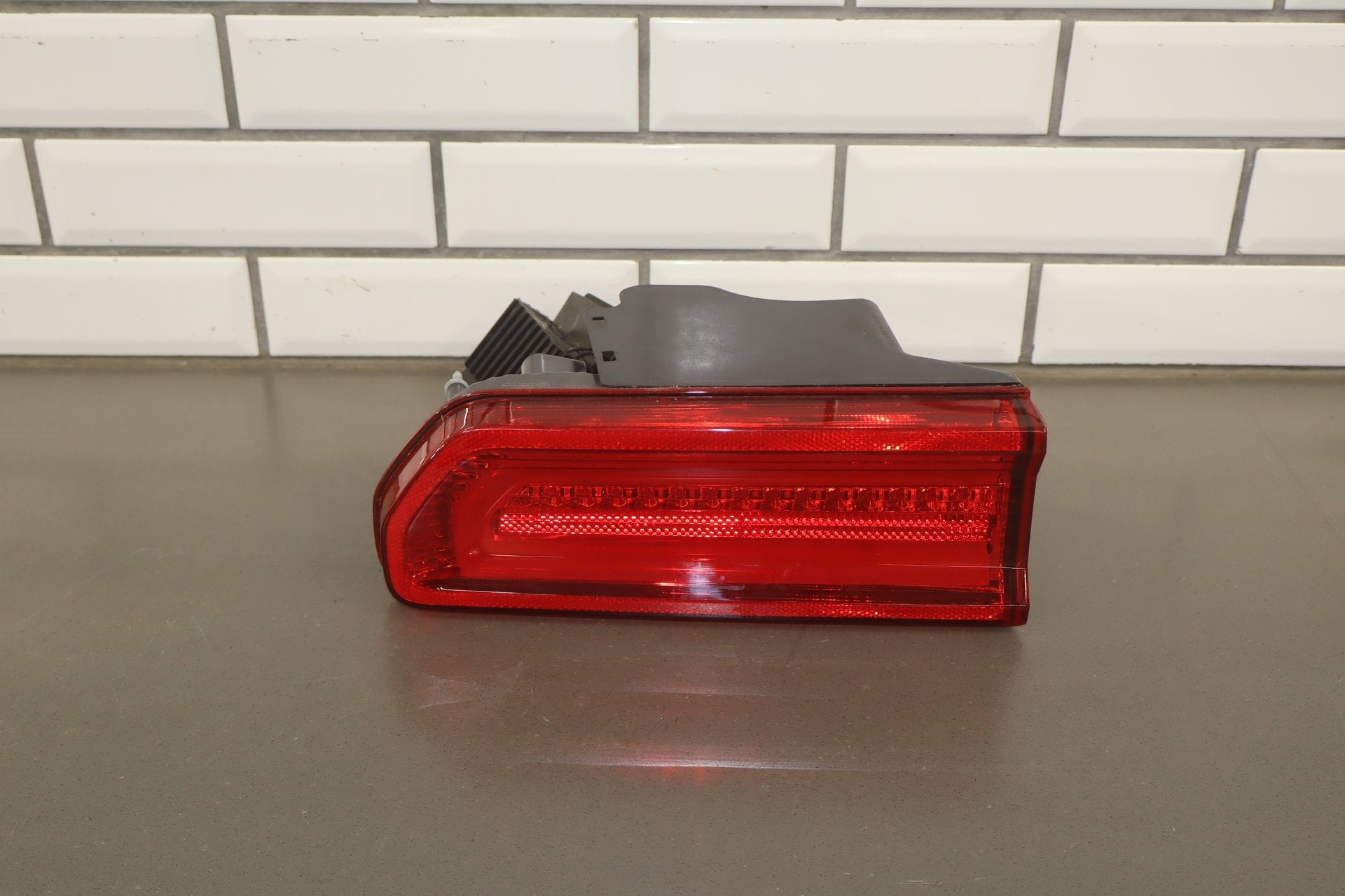 2008-2014 Dodge Challenger Taillight Tail Lights Set OEM 3 Piece