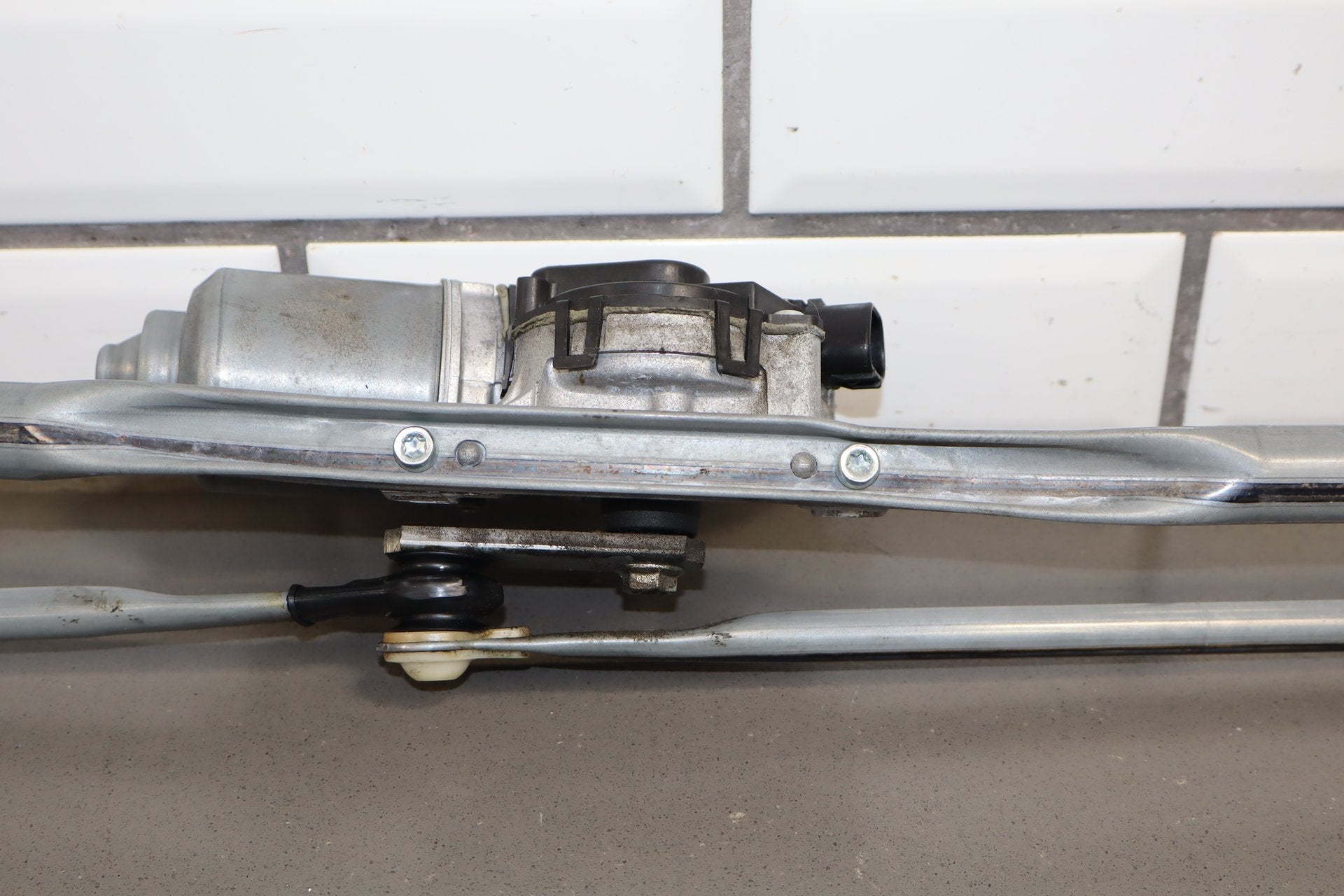 2008-2023 Dodge Challenger Front Wiper Motor OEM