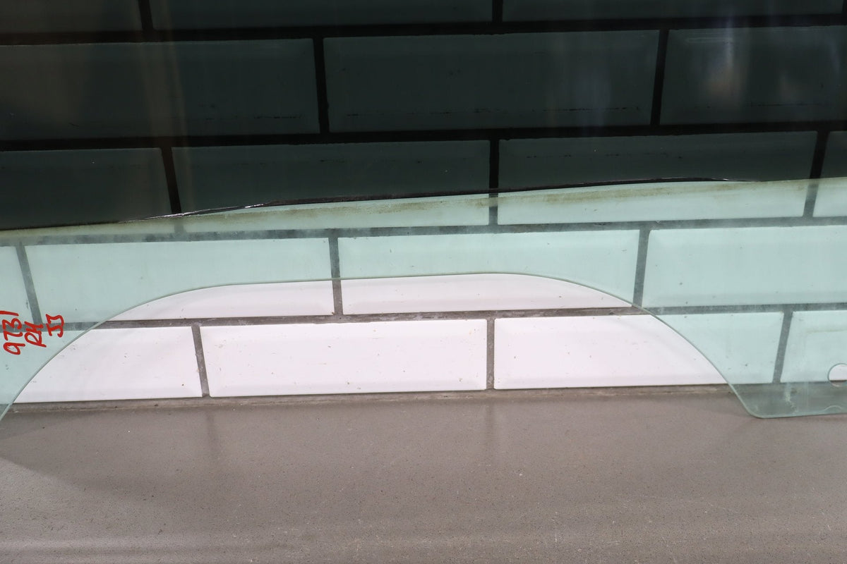 2008-23 Dodge Challenger RH Front Door Window Glass OEM