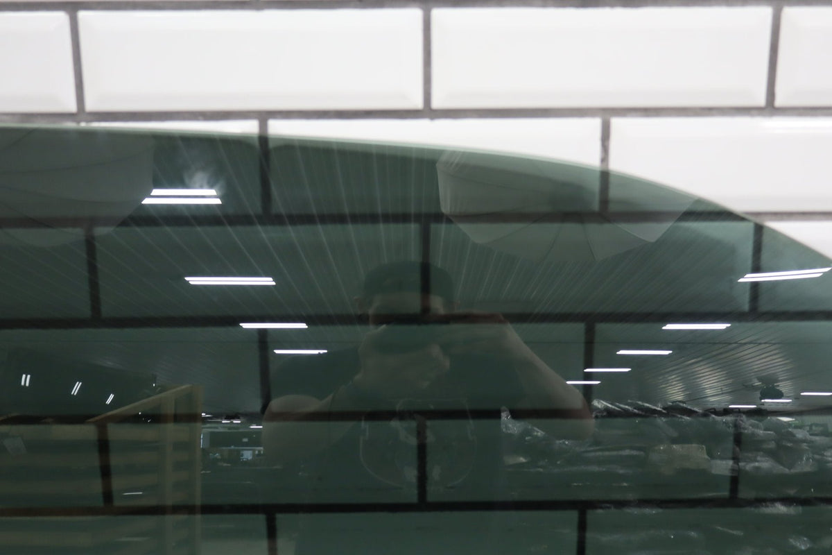 2008-23 Dodge Challenger RH Front Door Window Glass OEM