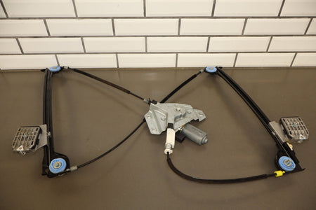 2008-23 Dodge Challenger RH Window Regulator w/ Motor 68043884AA