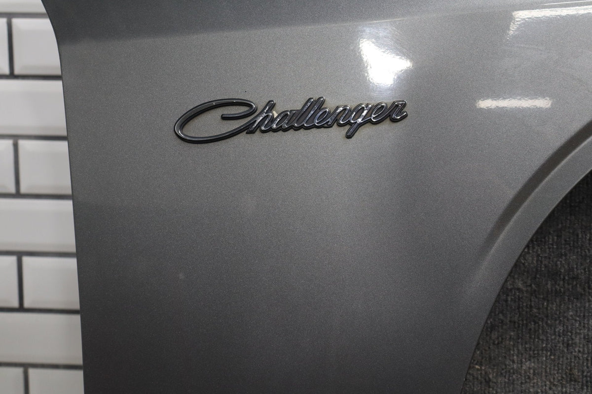 2008-23 Dodge Challenger R/T RH Fender 68275470AA Tungsten Metallic PDM