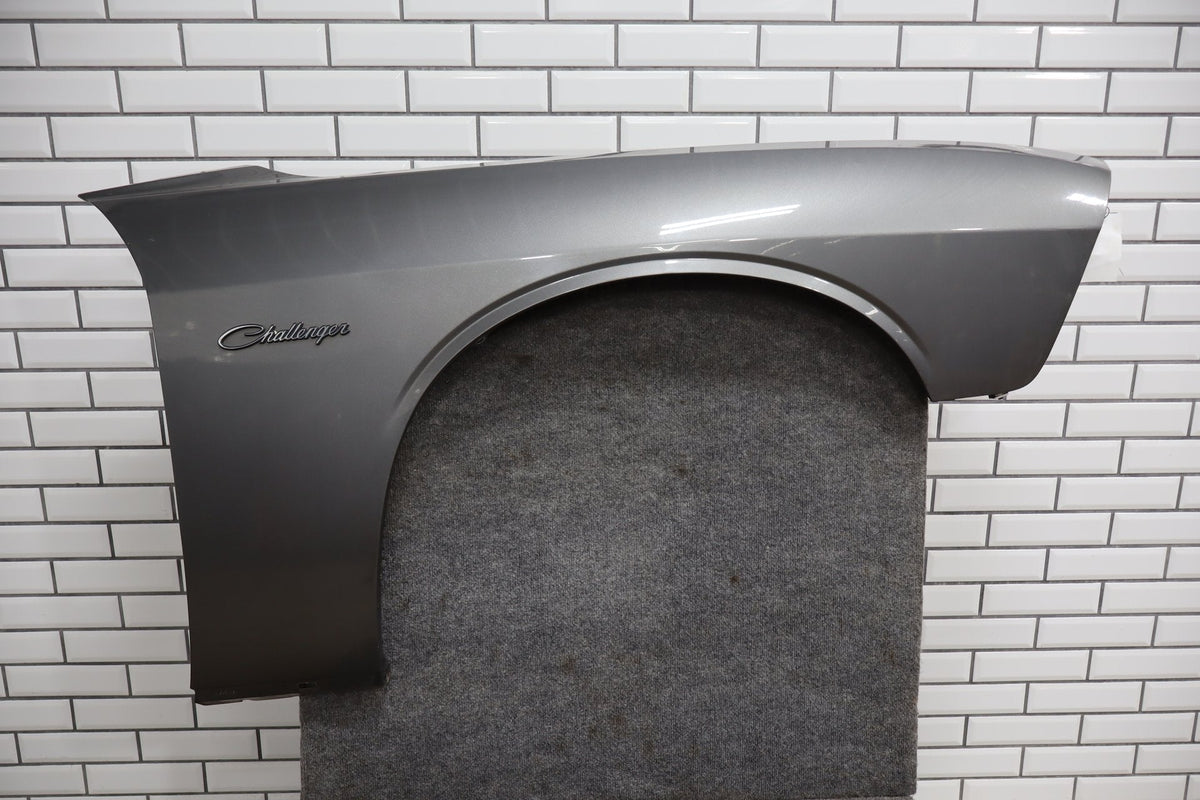 2008-23 Dodge Challenger R/T RH Fender 68275470AA Tungsten Metallic PDM