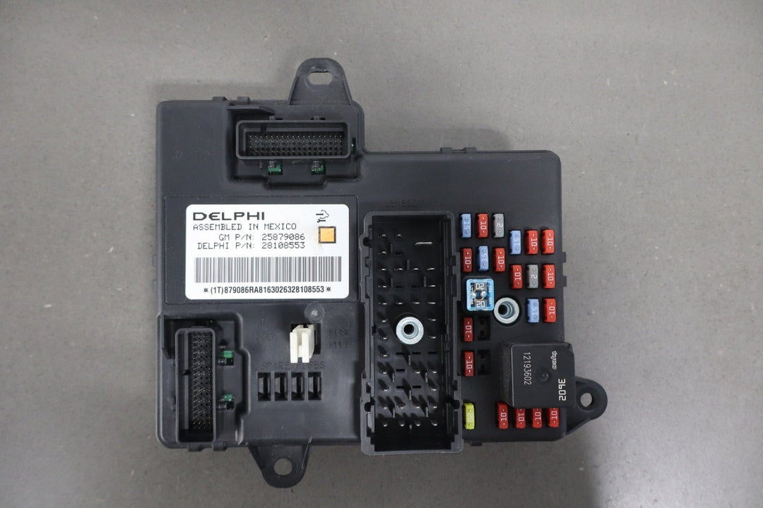 2008 Chevrolet Corvette Body Control Module 25879086 OEM