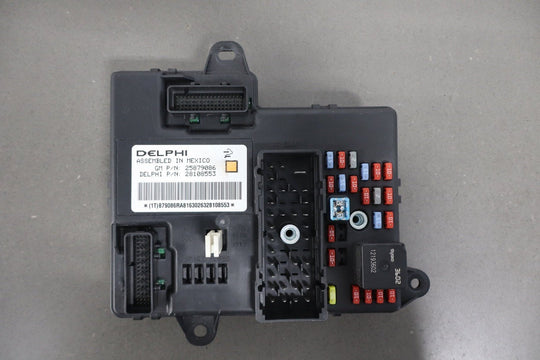 2008 Chevrolet Corvette Body Control Module 25879086 OEM