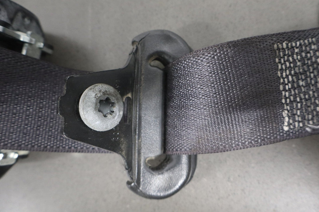 2008 Chevrolet Corvette Coupe Right Front Seat Belt Retractor OEM