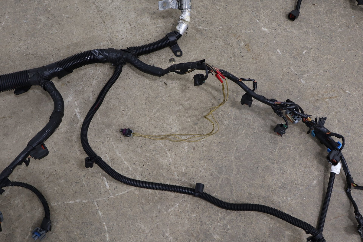2008 Chevrolet Corvette Engine Wiring Harness 6.2L OEM | Damaged