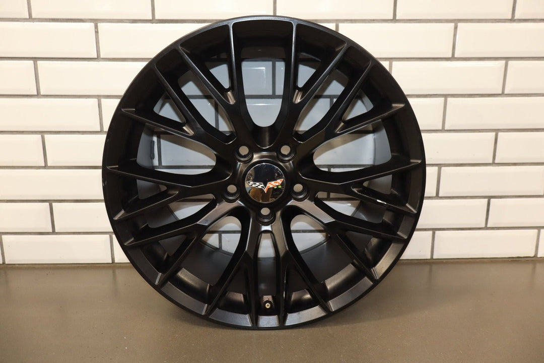 2008 Chevrolet Corvette Single (1) Aftermarket 19x10 Replica Wheel OEM
