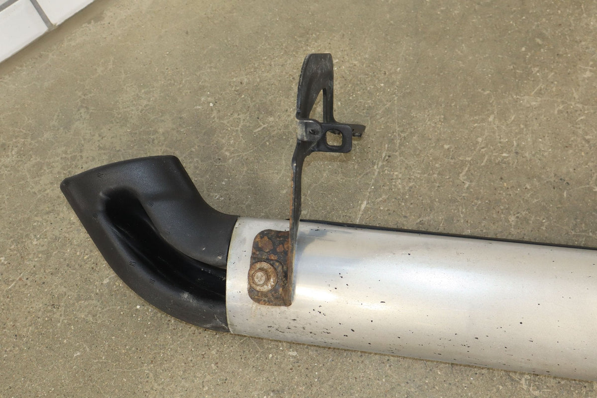2008 Chevrolet Suburban 1500- Right Running Board