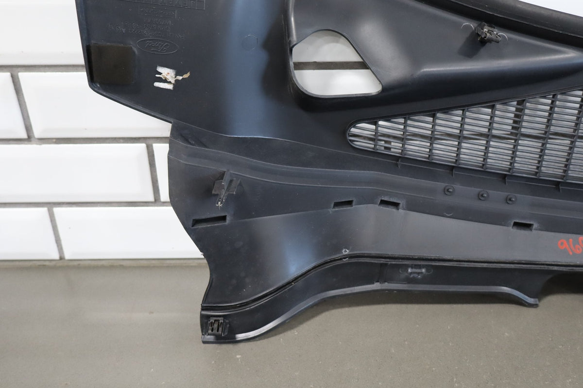 2008 Ford F-250 Super Duty Cowl Vent Panel OEM