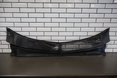 2008 Ford F-250 Super Duty Cowl Vent Panel OEM