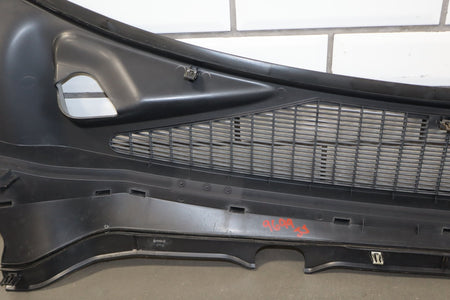 2008 Ford F-250 Super Duty Cowl Vent Panel OEM